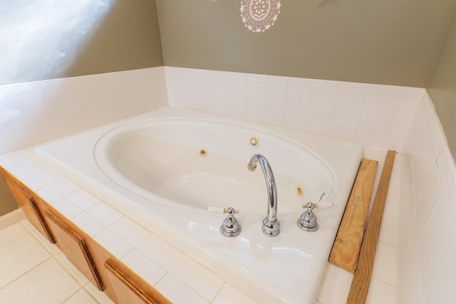 bathroom featuring tiled bath