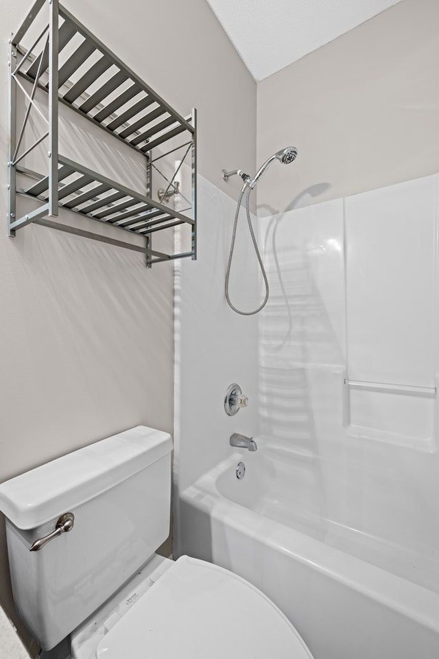 4143 Whithorn Way, Valdosta, GA 31605 - full bath featuring toilet and shower / tub combination