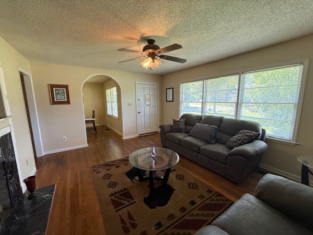 1310 Mcree Dr, Valdosta, GA 31602 - photo 18