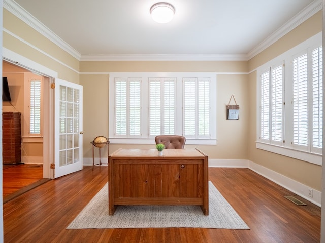103 W Moore St, Valdosta, GA 31602 - office space with wood finished floors, ornamental molding, and baseboards