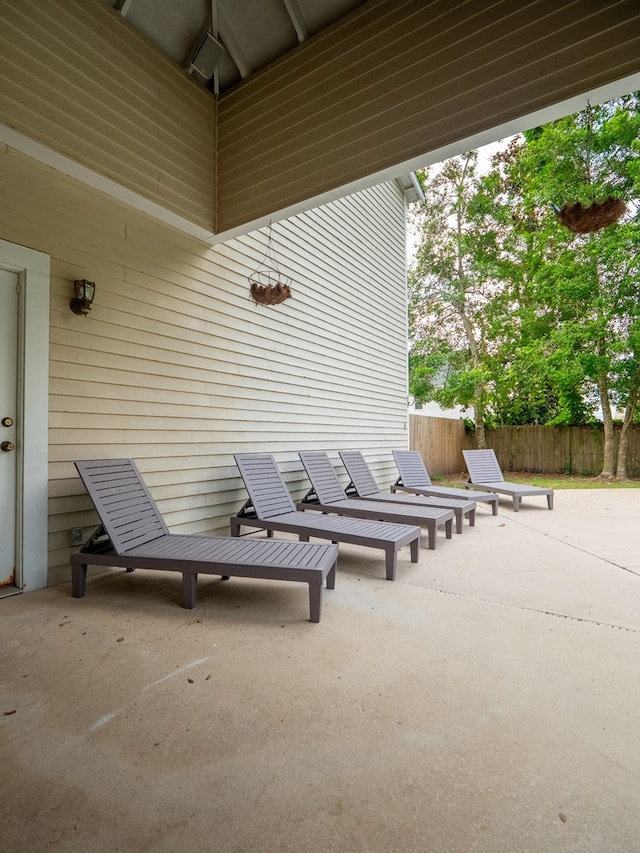 103 W Moore St, Valdosta, GA 31602 - view of patio / terrace