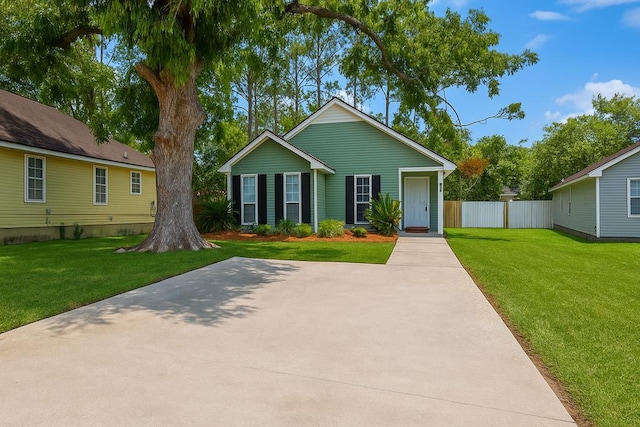 2761 Tyndall Dr, Valdosta, GA 31602 - view of front of property