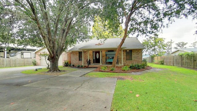 2401 NE Cherry Lake Cir, Pinetta FL, 32350, 5 bedrooms, 3.5 baths house for sale