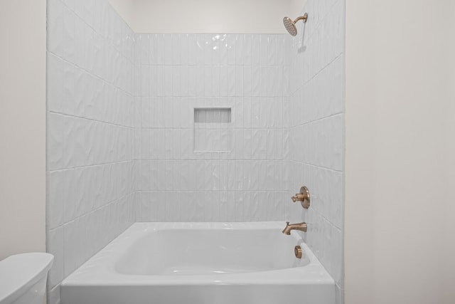 2204 N Oak St, Valdosta, GA 31602 - bathroom with toilet and shower / bathtub combination