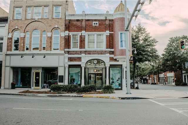 136 N Patterson St, Valdosta, GA 31601 - photo 2
