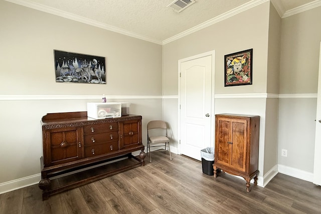 35 Tyler Rd, Naylor, GA 31641 - living area with wood finished floors, baseboards, a textured ceiling, and crown molding