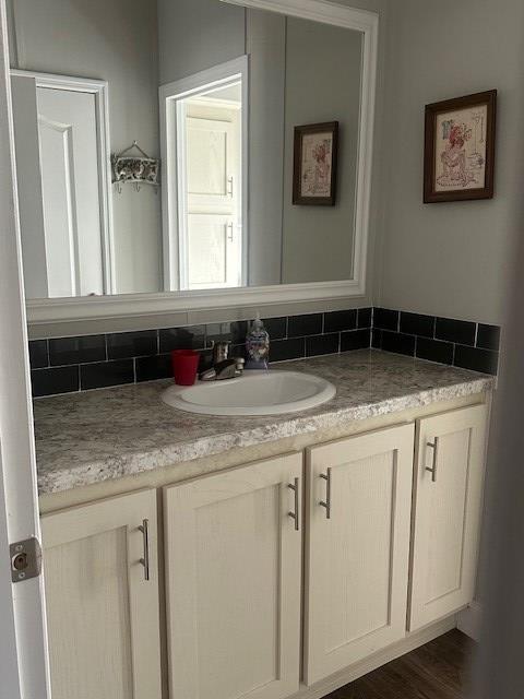 35 Tyler Rd, Naylor, GA 31641 - bathroom featuring vanity