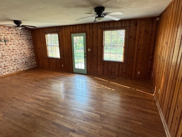 306 W Park Ave, Valdosta, GA 31602 - photo 8