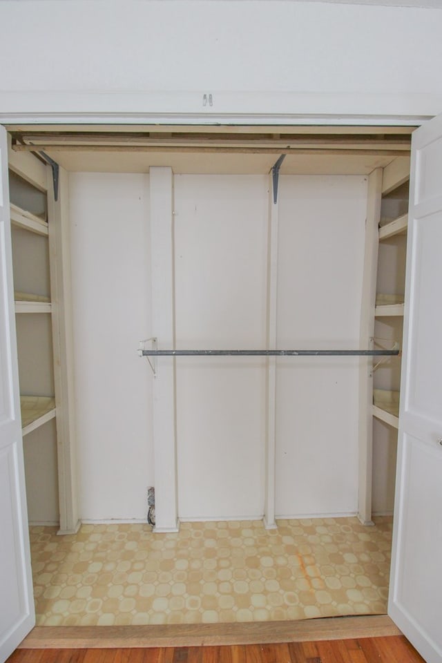 1115 Albert Rd, Valdosta, GA 31601 - view of closet