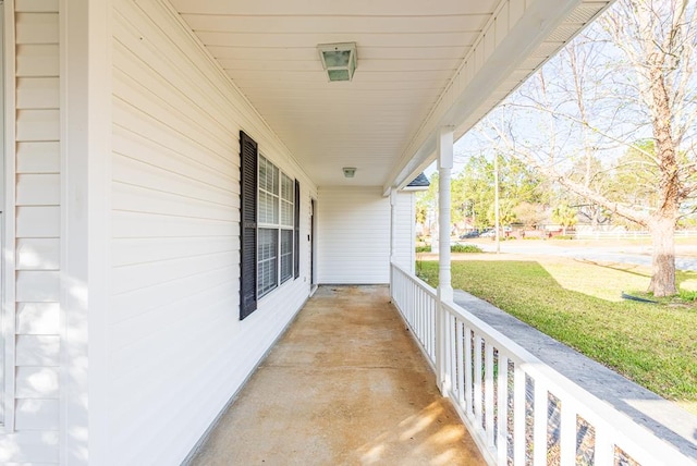 view of patio featuring covered porch