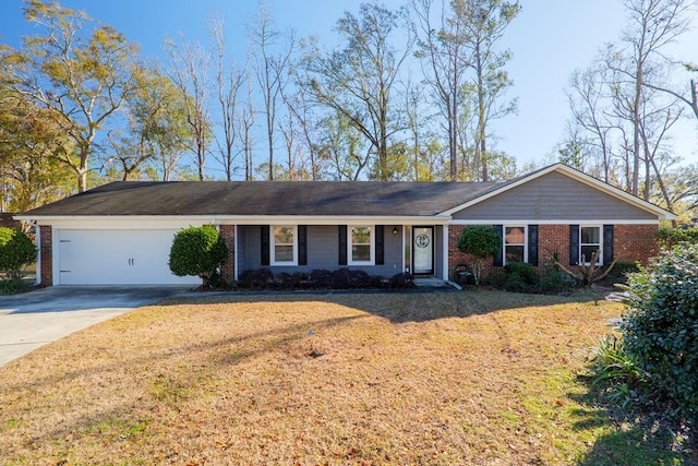 ranch-style home featuring a front lawn and a garage