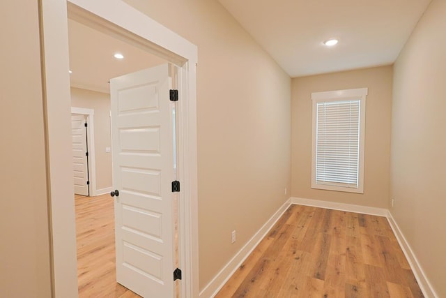 2830 Loch Laurel Rd, Valdosta, GA 31601 - hallway featuring light wood-type flooring, recessed lighting, and baseboards