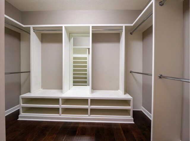 4311 Mossy Creek Rd, Valdosta, GA 31602 - spacious closet featuring wood-type flooring