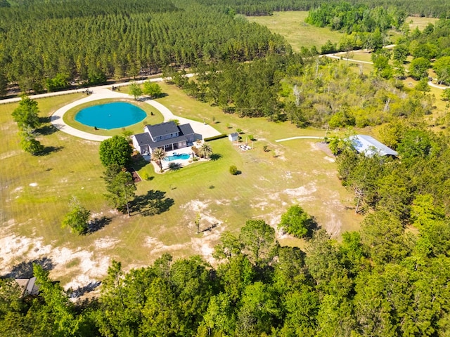bird's eye view with a view of trees