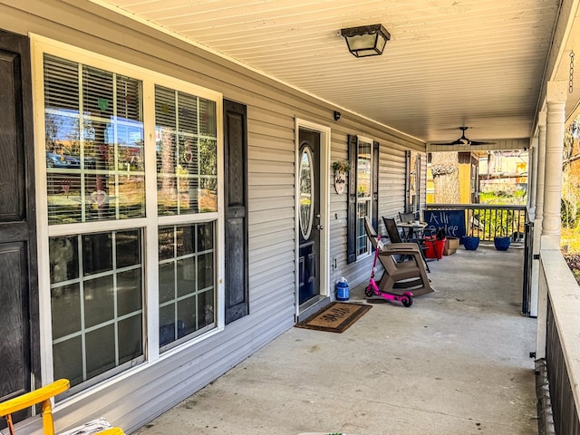 view of patio featuring a porch