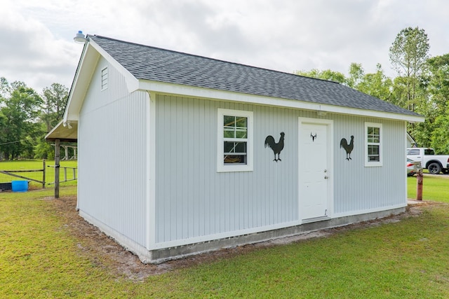 view of outbuilding