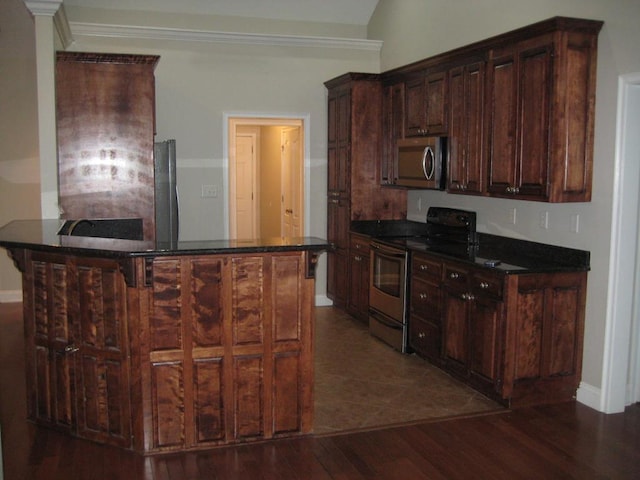 3745 Old Vine Way, Valdosta, GA 31605 - kitchen with stainless steel appliances, dark wood-style flooring, and baseboards