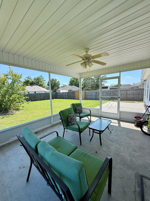 3650 Tupelo Rd, Valdosta, GA 31605 - sunroom featuring outdoor lounge area and a ceiling fan