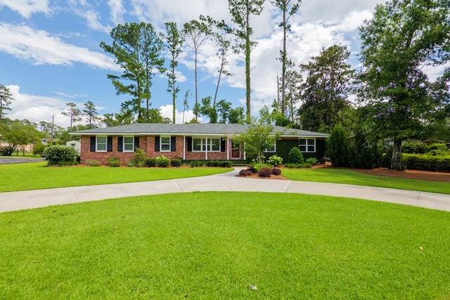 2417 Meadowbrook Dr, Valdosta, GA 31602 - photo 1