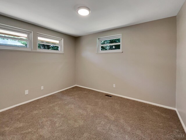 824 Cascade Rd, Forest Park, OH 45240 - empty room with carpet and baseboards