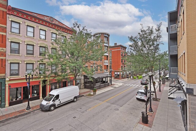 1 Mercer St Unit 204, Cincinnati, OH 45202 - view of road featuring curbs, street lights, and sidewalks