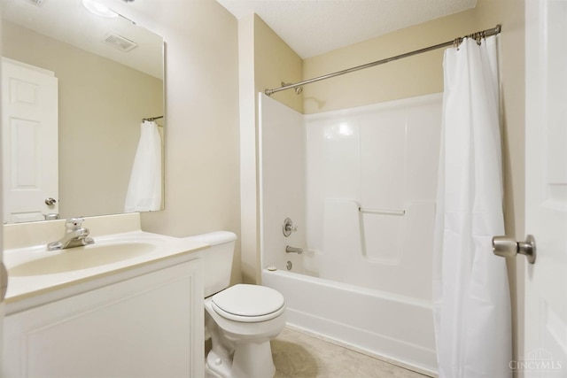 818 William Howard Taft Rd, Cincinnati, OH 45206 - full bathroom featuring vanity, shower / tub combo, and tile patterned floors