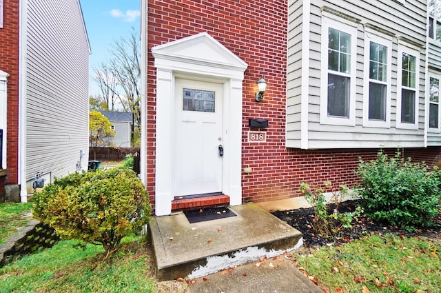 818 William Howard Taft Rd, Cincinnati, OH 45206 - doorway to property with brick siding
