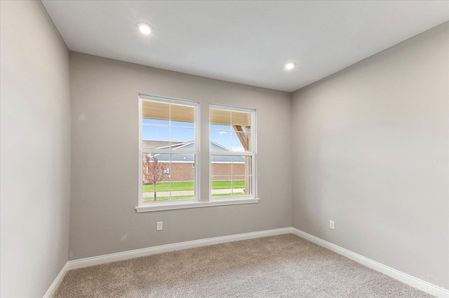4517 Renaissance Park Dr, Middletown, OH 45005 - empty room featuring carpet floors, baseboards, and recessed lighting