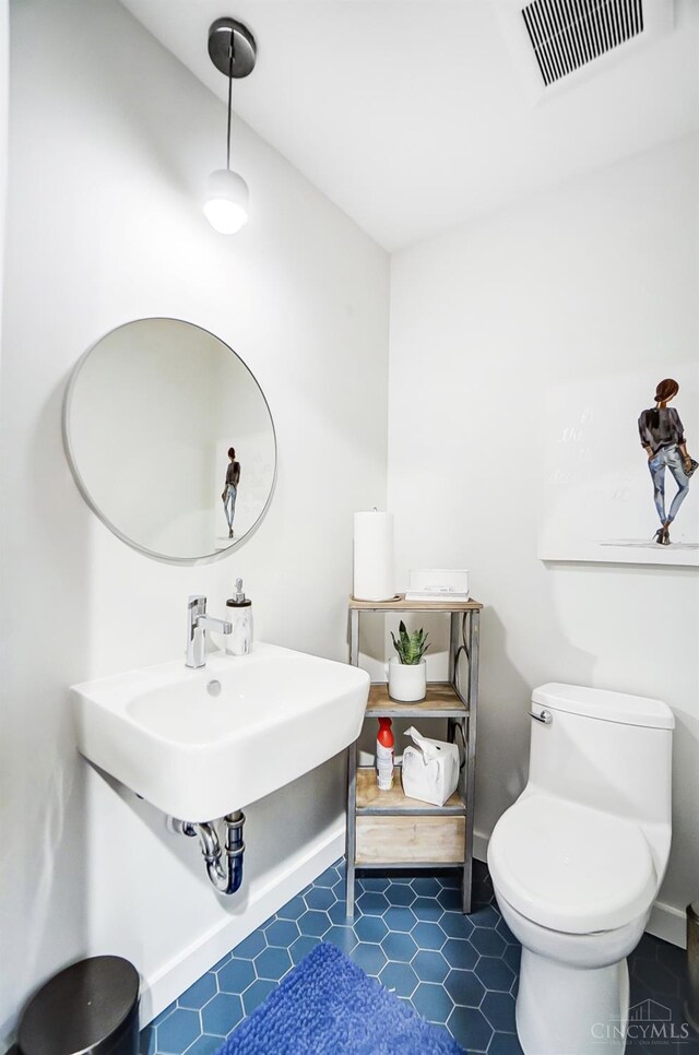 bathroom with toilet