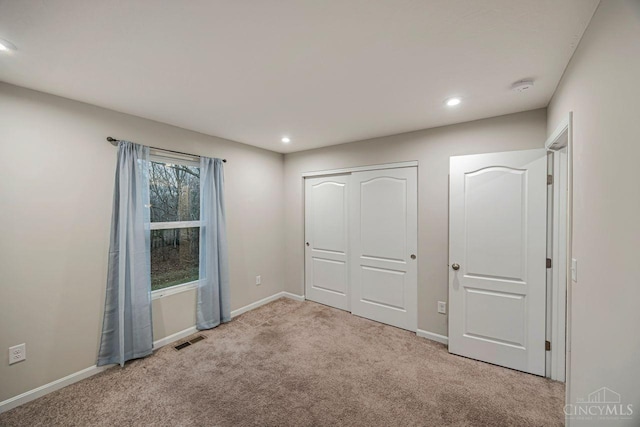 1295 Eagle Blvd, Hamilton Twp, OH 45039 - unfurnished bedroom featuring carpet flooring, baseboards, recessed lighting, and a closet