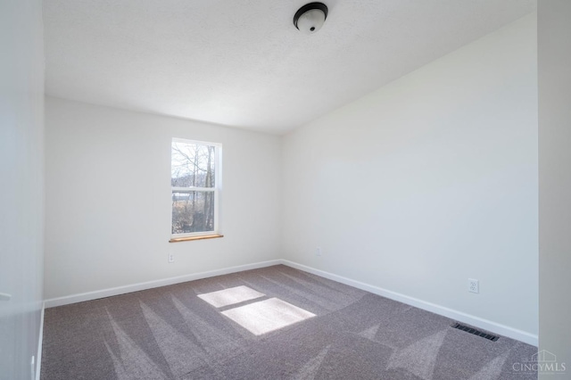 5103 Washburn Rd, Brushcreek Twp, OH 45133 - carpeted empty room with baseboards