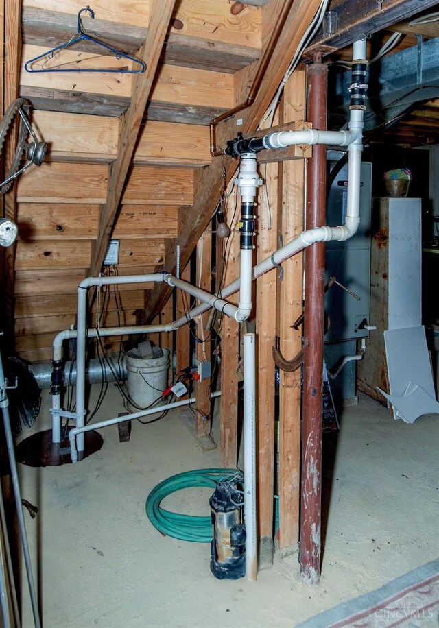 343 Whiteoak Dr, Wilmington, OH 45177 - view of below grade area