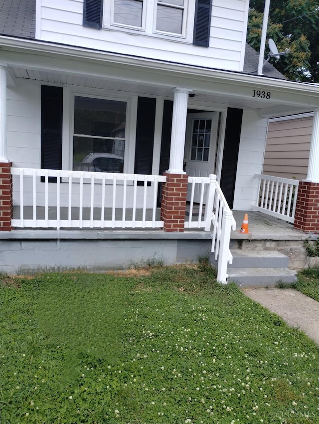1938 Cordova Ave, North College Hill, OH 45239 - photo 1
