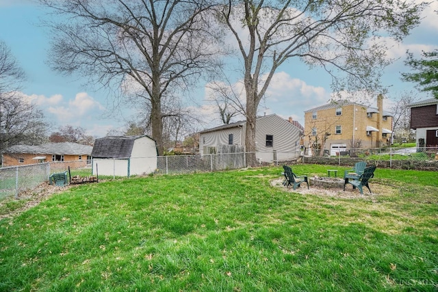 5826 Willow Oak Ln, Green Twp, OH 45239 - view of yard featuring an outdoor fire pit