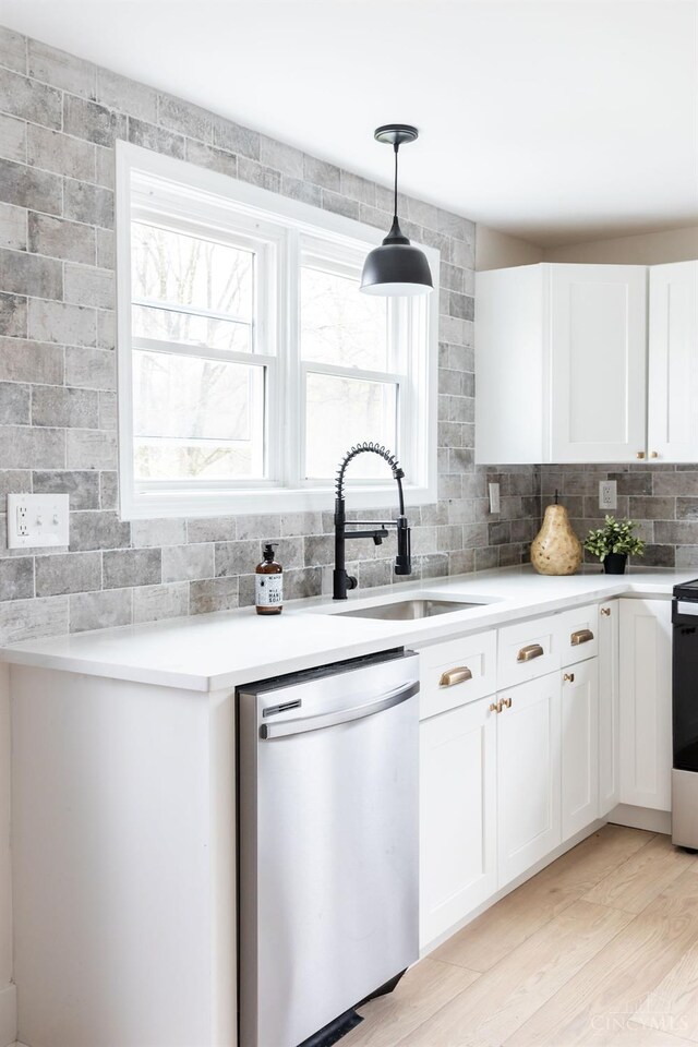 11475 Colthar Rd, Clark Twp, OH 45106 - kitchen with a sink, tasteful backsplash, and dishwasher