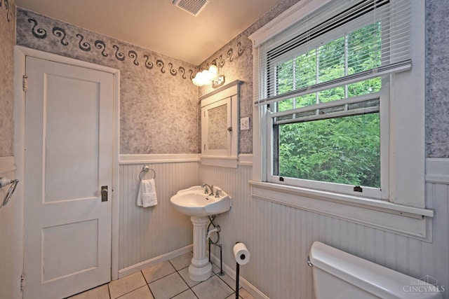 725 Riddle Rd, Cincinnati, OH 45220 - photo 32