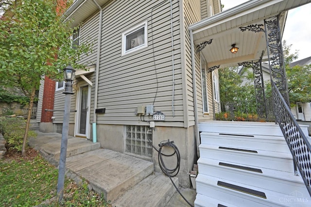 725 Riddle Rd, Cincinnati, OH 45220 - photo 3