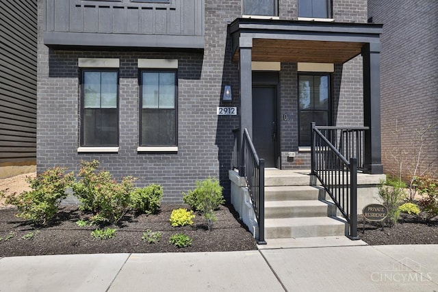 2912 Robertson Ave, Cincinnati, OH 45209 - photo 2