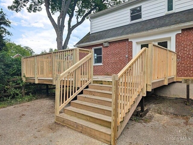 7046 Beechmont Ave, Anderson Twp, OH 45230 - wooden deck featuring stairs