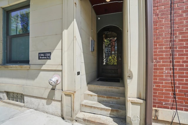 1308 Broadway St Unit 2, Cincinnati, OH 45202 - doorway to property with crawl space and brick siding