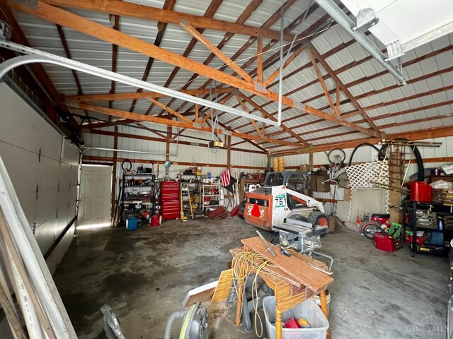 4092 Snowhill Rd, Perry Twp, OH 45118 - view of garage