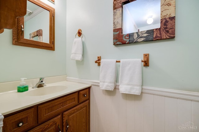 6139 N State Route 48, Clearcreek Twp, OH 45036 - bathroom with wainscoting and vanity