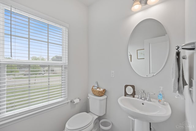 10522 Atterbury Dr, Crosby Twp, OH 45030 - bathroom with toilet and a sink
