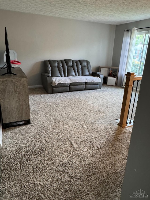 7973 Autumnwind Dr, Sycamore Twp, OH 45249 - photo 8
