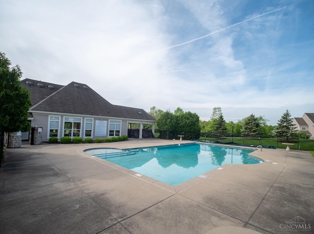 9413 Stoneybrooke, Springfield Twp, OH 45231 - view of swimming pool featuring a patio area