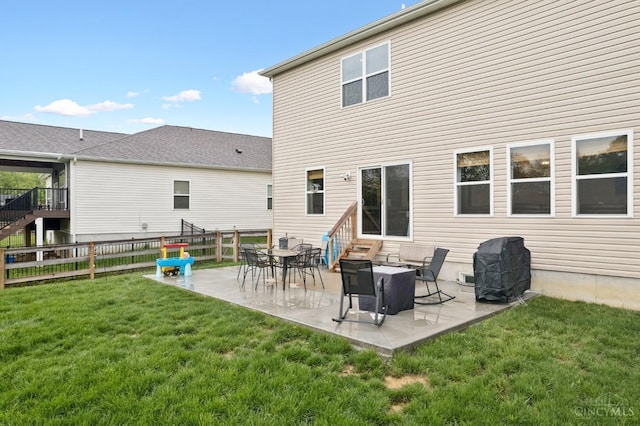 1750 Parkfield Way, Goshen Twp, OH 45122 - back of property featuring entry steps and a patio area
