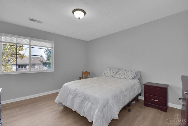 1740 Piper Ln Unit 206, Centerville, OH 45440 - bedroom featuring wood finished floors and baseboards