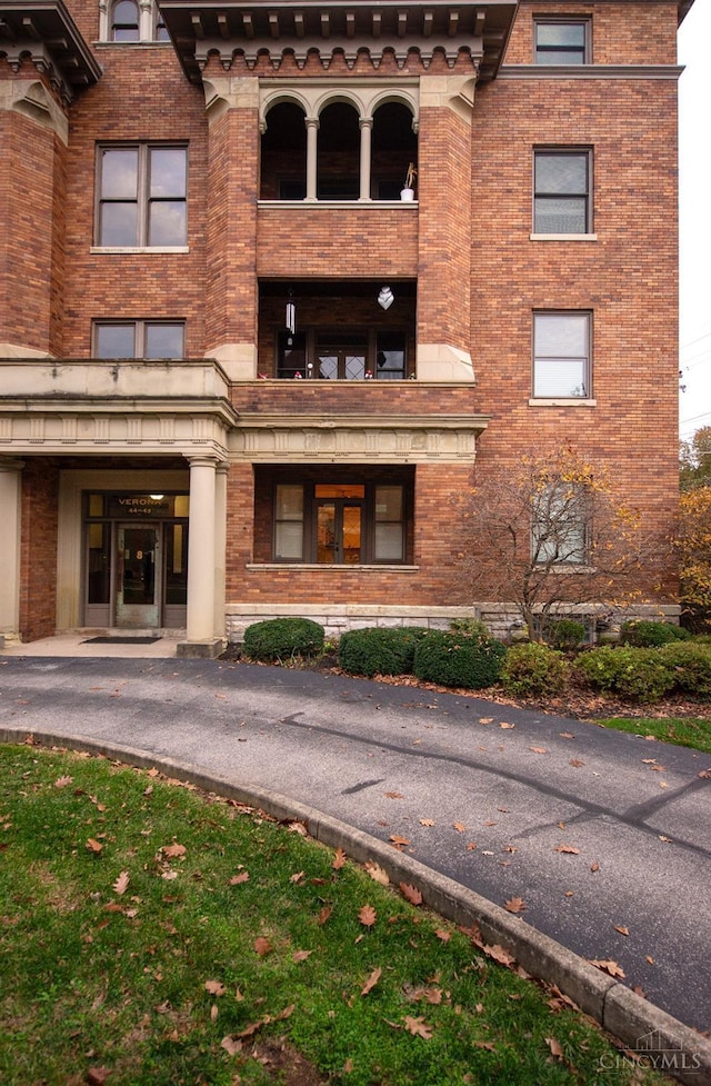 view of building exterior