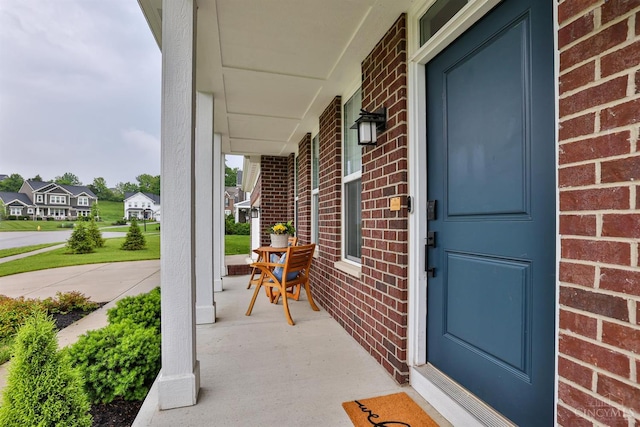 7690 Wharton Ct, West Chester, OH 45069 - porch with a residential view