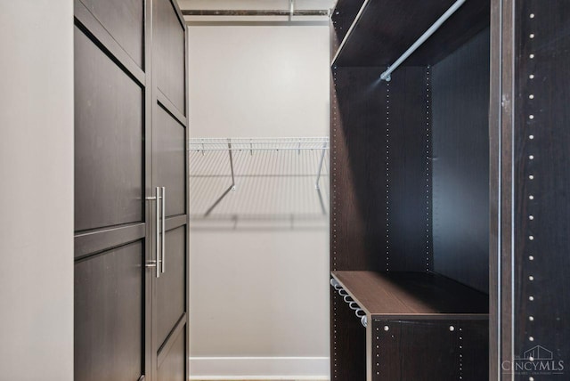 1406 Republic St Unit 102, Cincinnati, OH 45202 - view of spacious closet